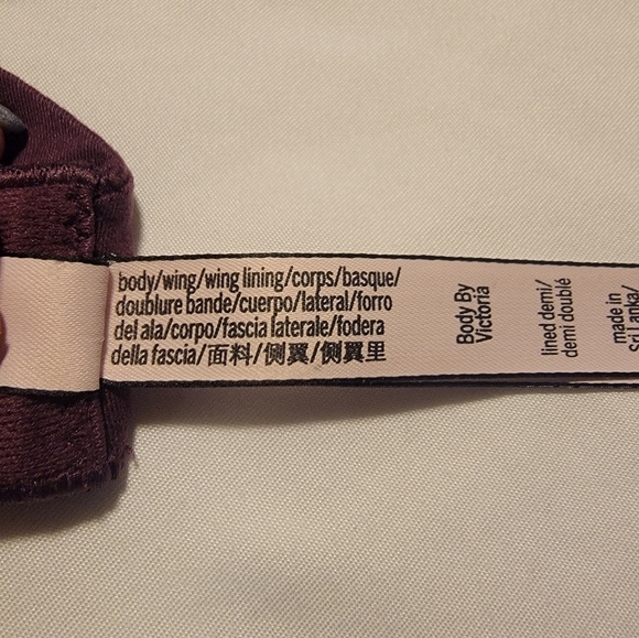 Victoria’s Secret Body By Victoria Lined Demi Bra purple Lace Wire Size 36C - Picture 5 of 7